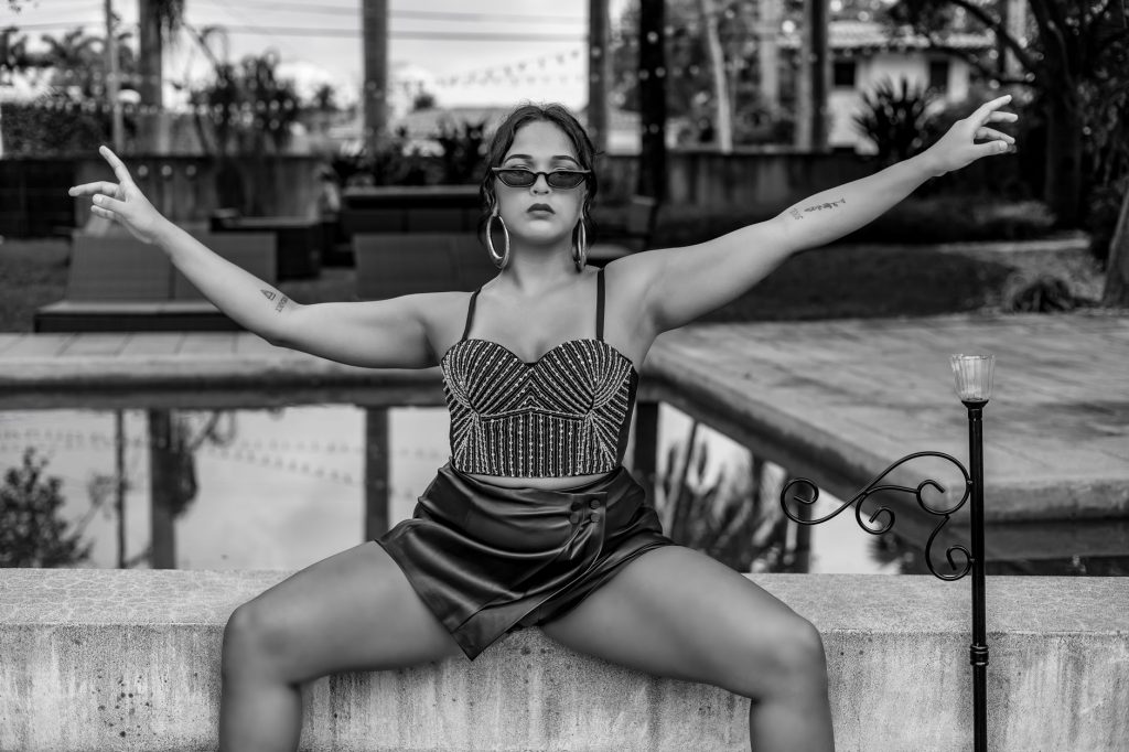 Mujer joven y seductora